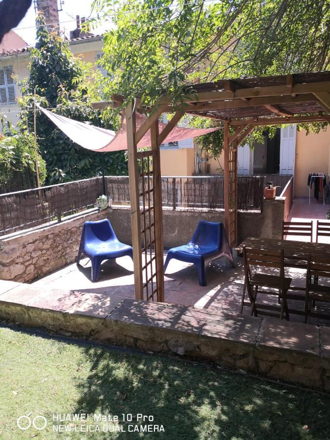 Appartement Avec Jardin Privatif Centre Ville Hyères المظهر الخارجي الصورة